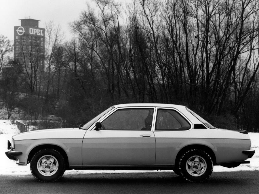  Opel Ascona i2000 1979 года  (фото 4 из 4)